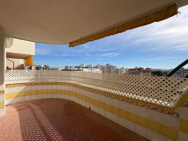 3 soveværelse Penthouse til salg i Gandia med swimmingpool garage - € 300.000 (Ref: 9379027)