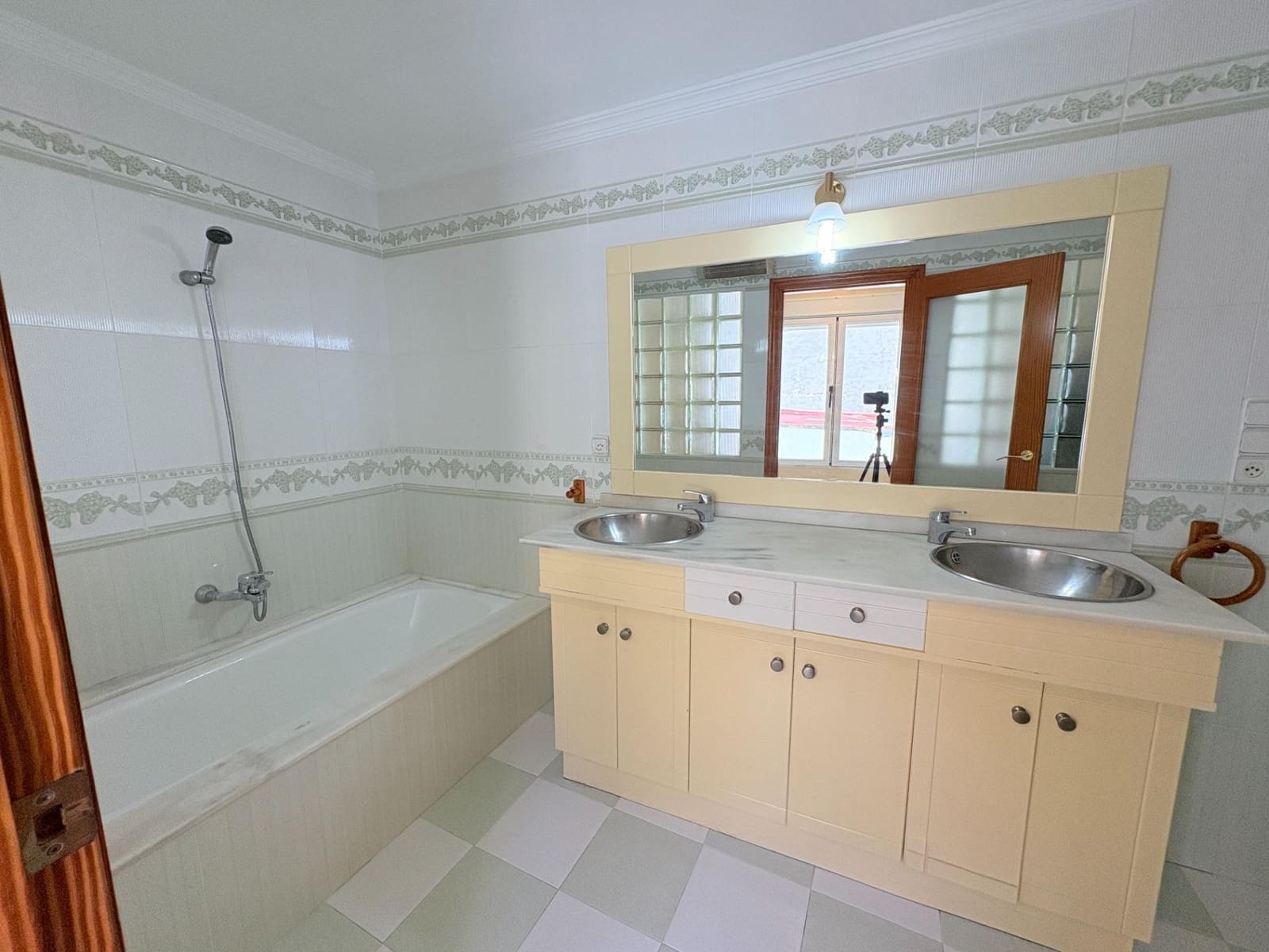 6 quarto Casa em Banda para venda em Villalonga - 285 000 € (Ref: 9396317)