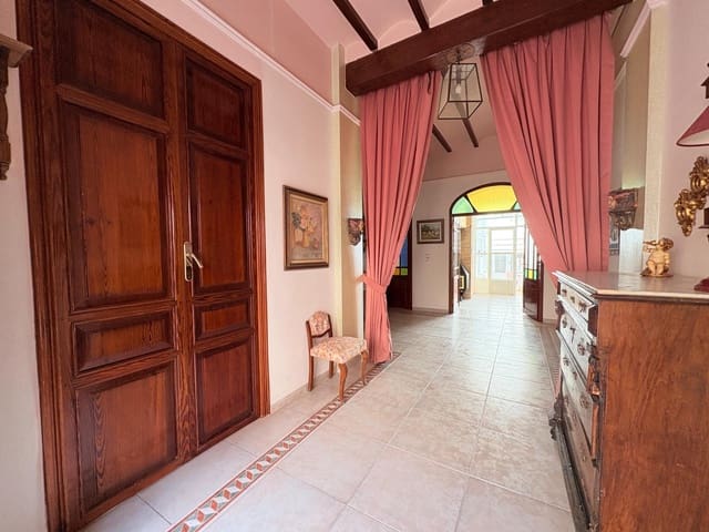 6 bedroom Townhouse for sale in Villalonga - € 285,000 (Ref: 9396317)