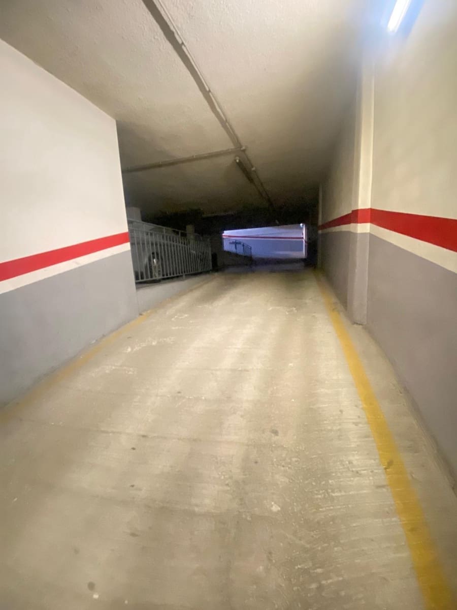 Garage for sale in Canals - € 20,000 (Ref: 9401042)