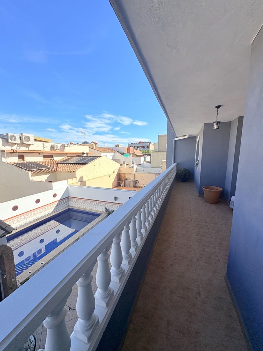 6 soveværelse Villa til salg i Canals med swimmingpool garage - € 430.000 (Ref: 9407967)