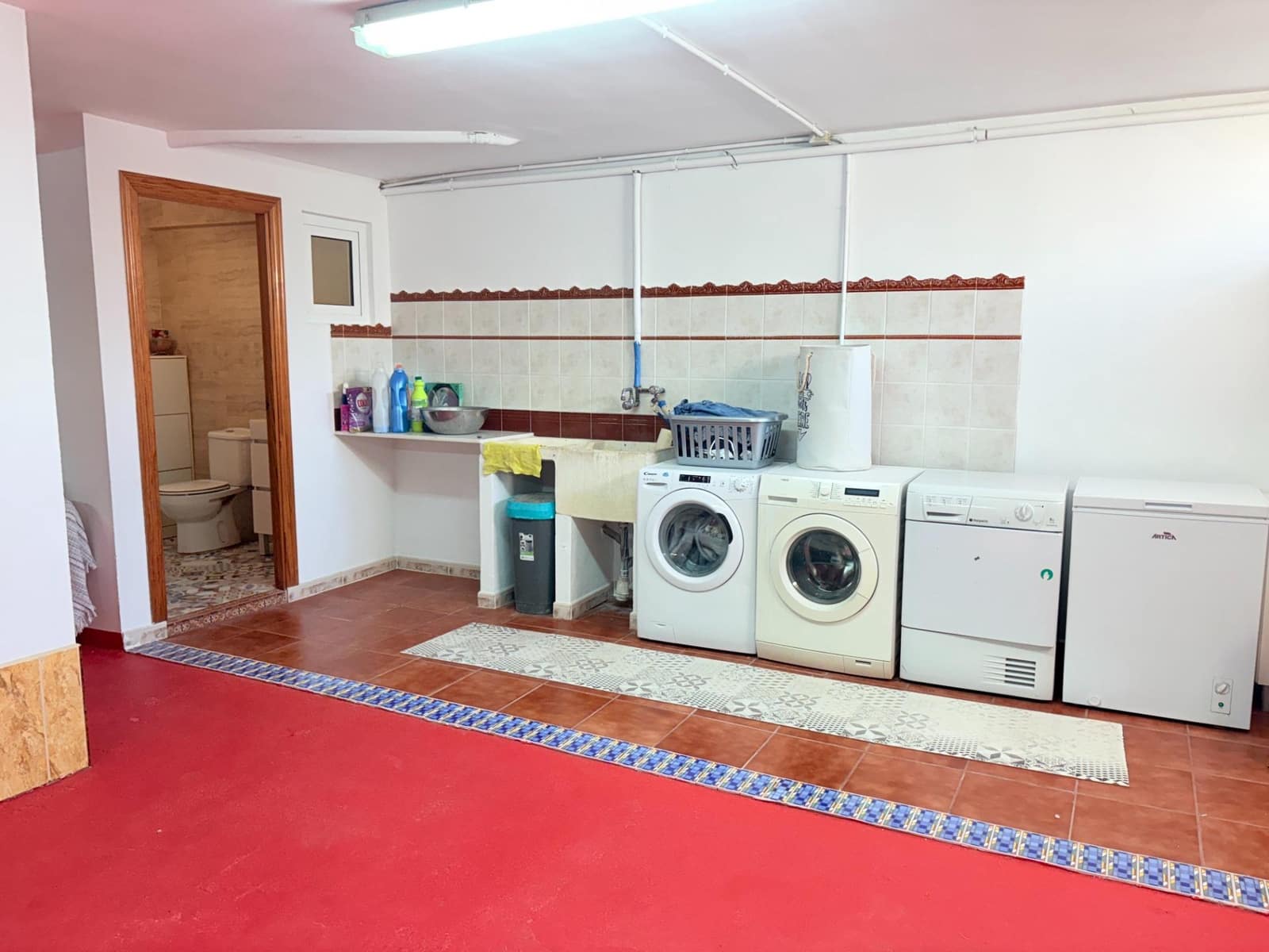 6 soveværelse Villa til salg i Canals med swimmingpool garage - € 430.000 (Ref: 9407967)