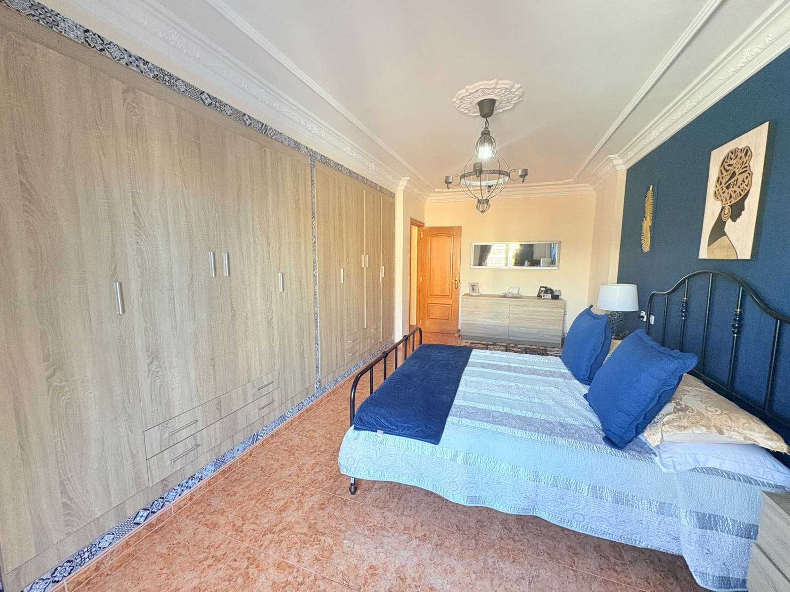 6 soveværelse Villa til salg i Canals med swimmingpool garage - € 430.000 (Ref: 9407967)