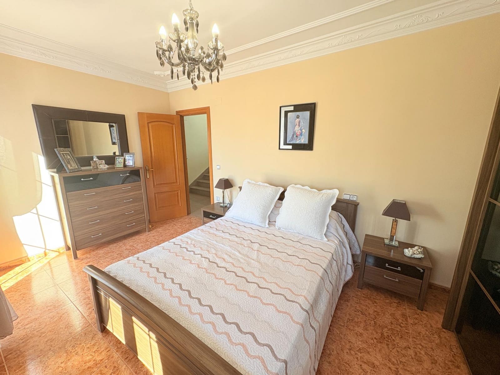 6 soveværelse Villa til salg i Canals med swimmingpool garage - € 430.000 (Ref: 9407967)