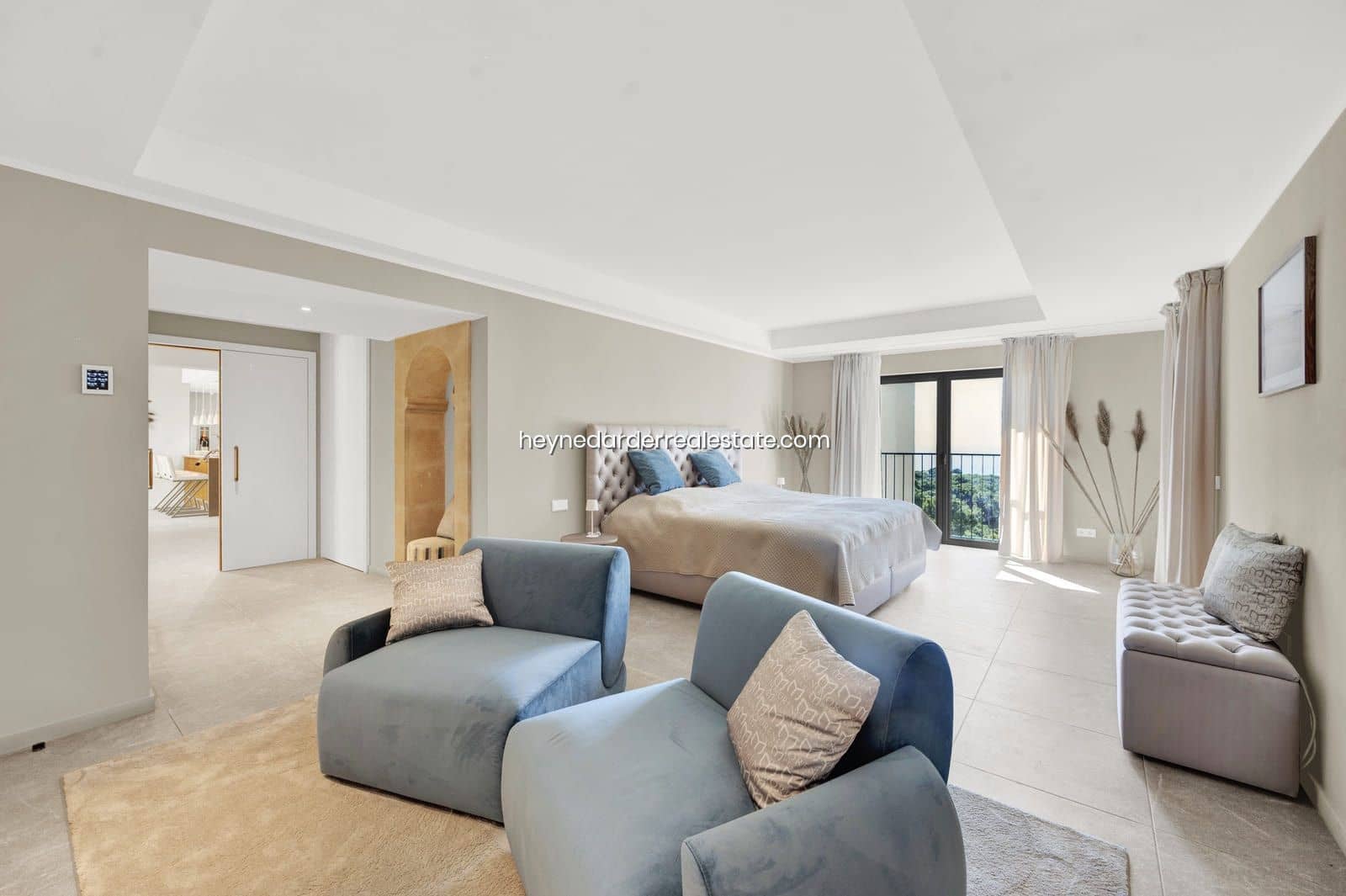 5 bedroom Villa for sale in Costa de la Calma with pool garage - € 7,500,000 (Ref: 9420213)