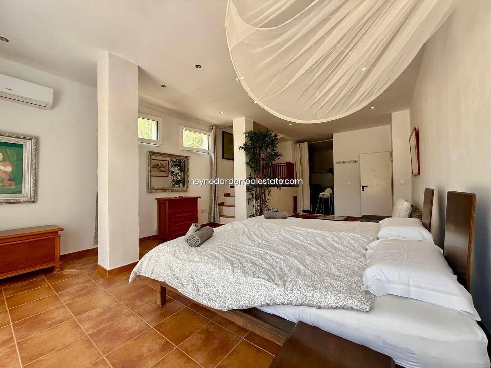 5 soveværelse Villa til salg i Cala Figuera med swimmingpool garage - € 1.180.000 (Ref: 9420215)