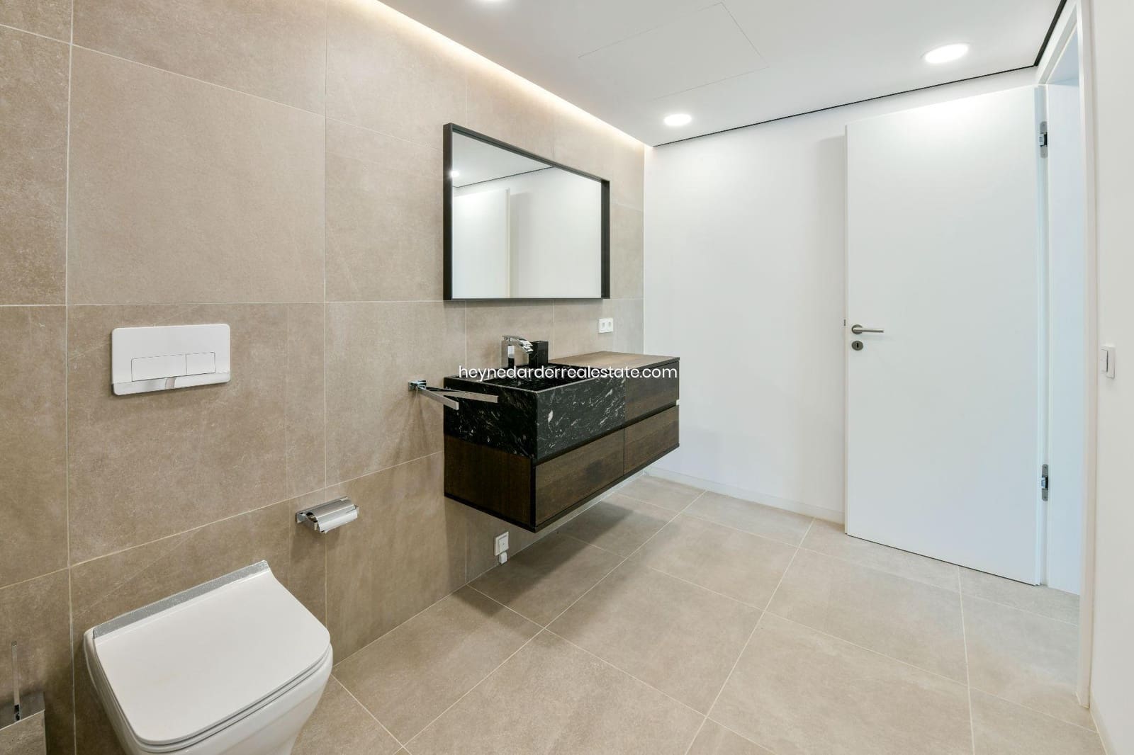 5 bedroom Villa for sale in Puerto de Andratx with pool garage - € 6,500,000 (Ref: 9420216)