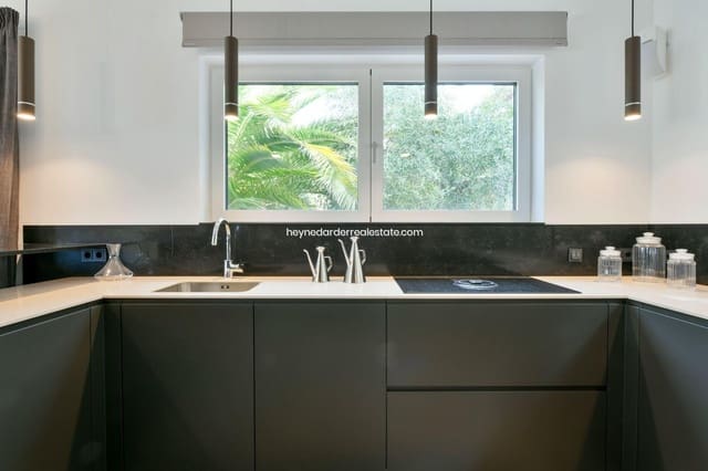 5 slaapkamer Villa te koop in Puerto de Andratx, Andratx met zwembad garage - € 6.500.000 (Ref: 9420216)