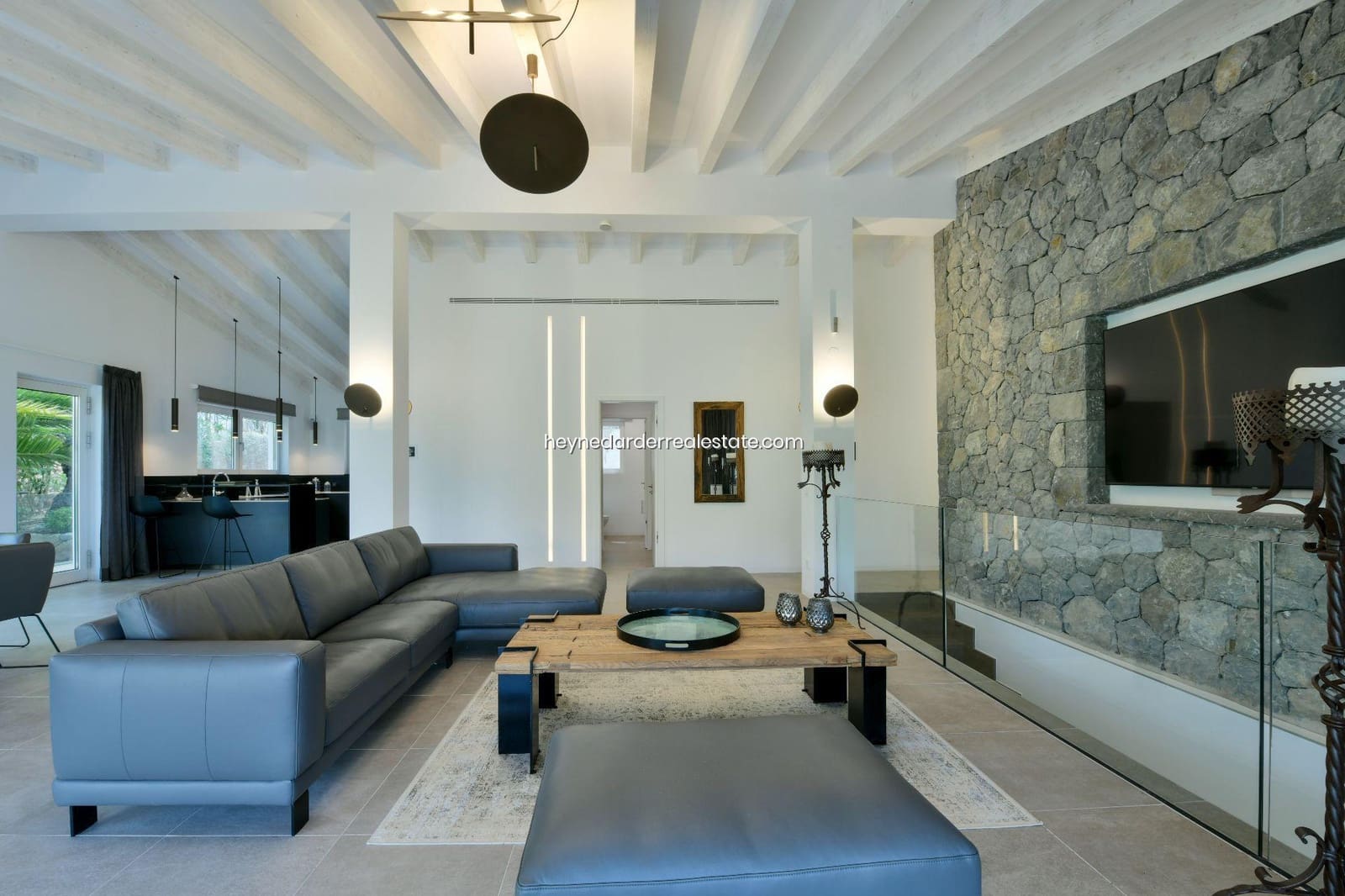 5 bedroom Villa for sale in Puerto de Andratx with pool garage - € 6,500,000 (Ref: 9420216)