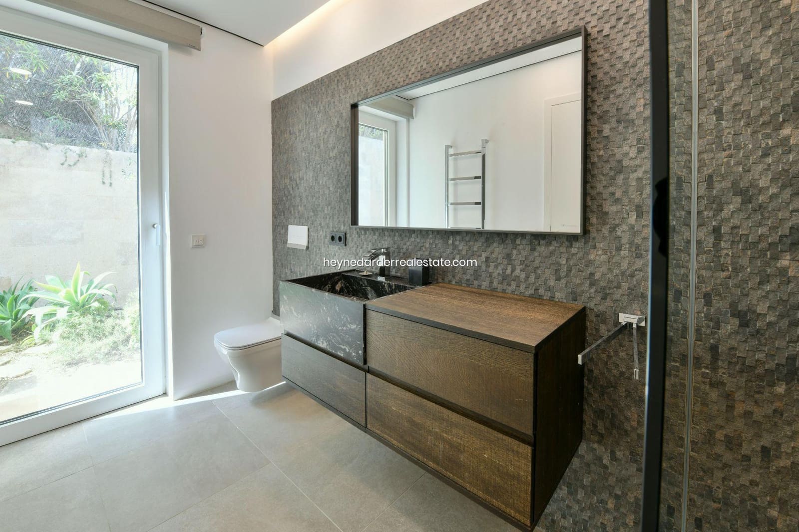 5 bedroom Villa for sale in Puerto de Andratx with pool garage - € 6,500,000 (Ref: 9420216)