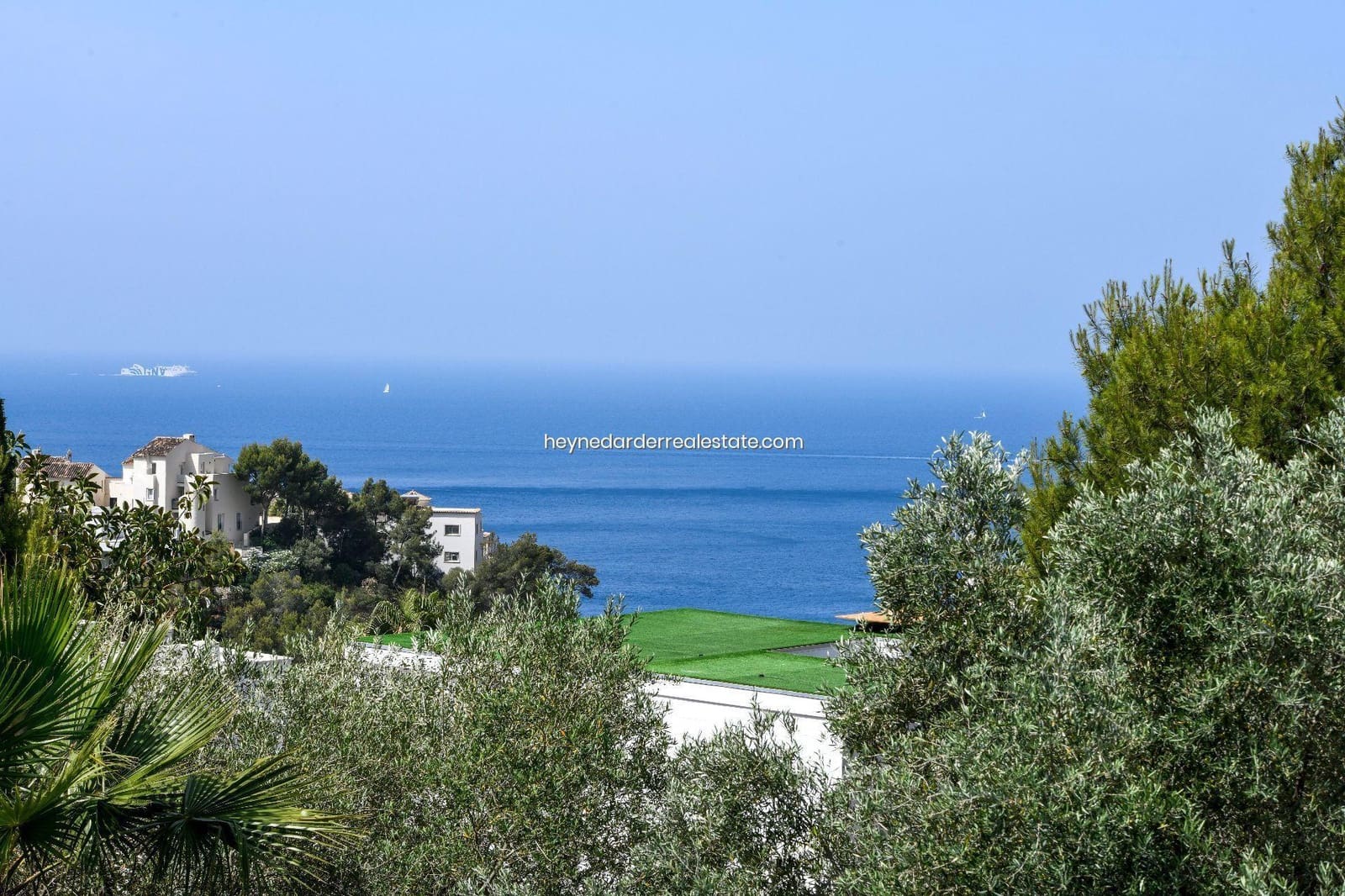 5 bedroom Villa for sale in Puerto de Andratx with pool garage - € 6,500,000 (Ref: 9420216)