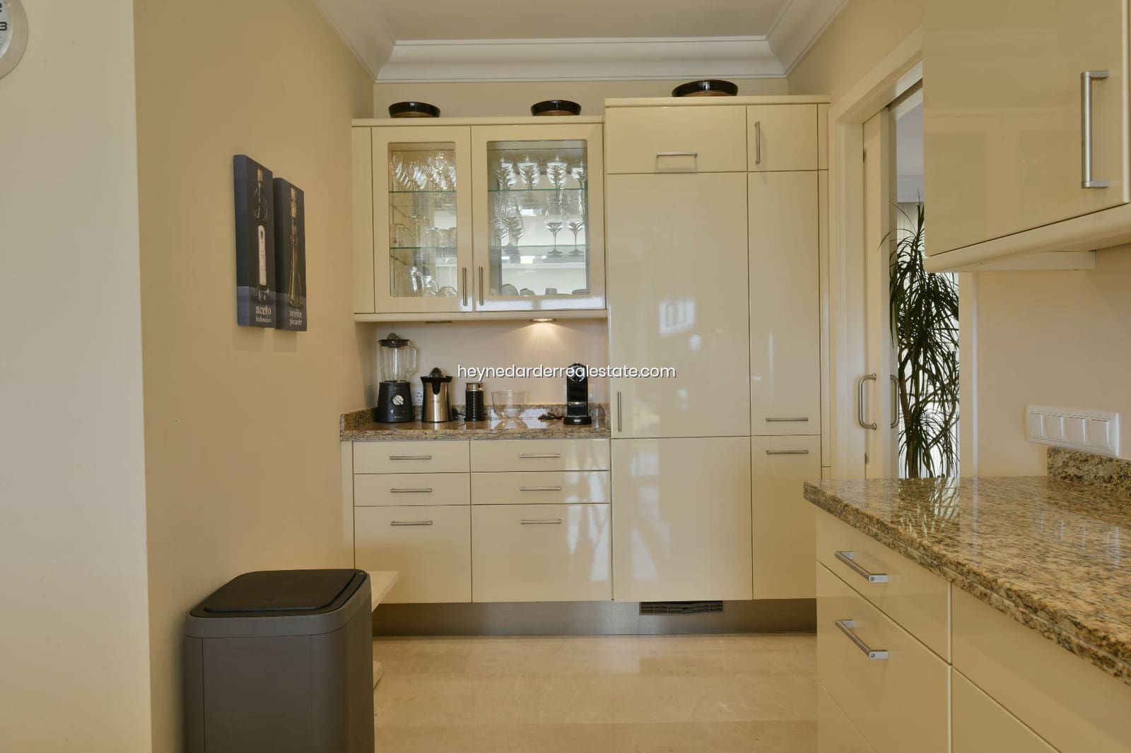 4 bedroom Villa for sale in Puerto de Andratx with pool garage - € 3,900,000 (Ref: 9420217)