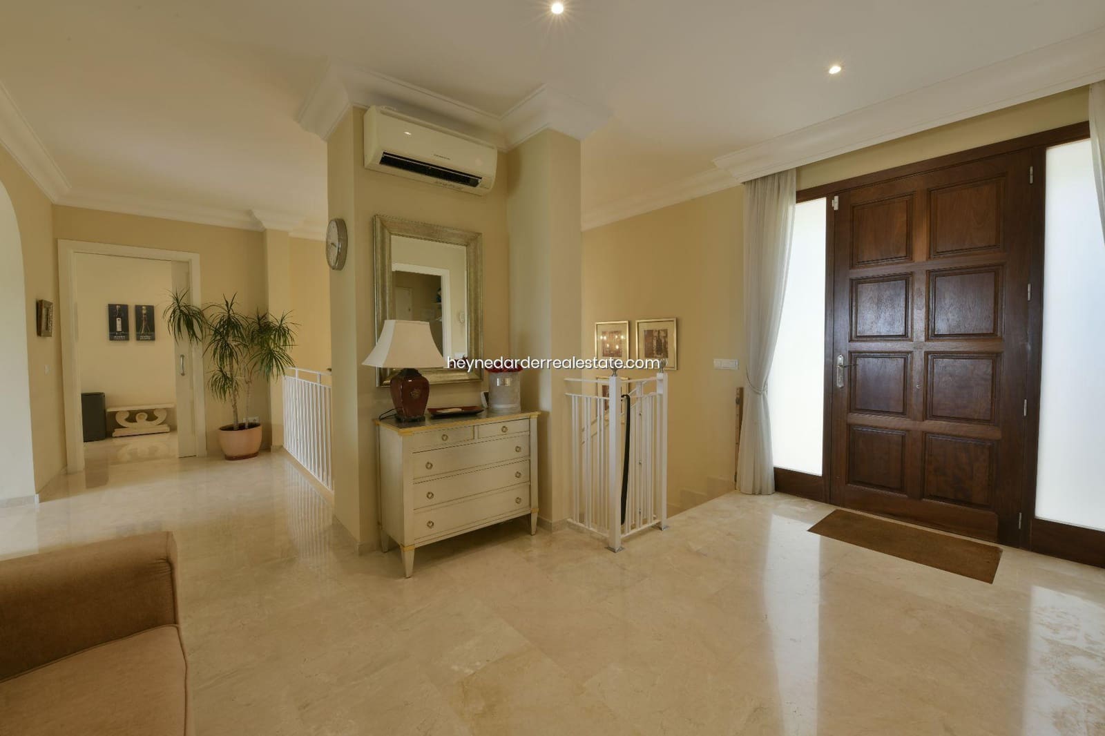 4 bedroom Villa for sale in Puerto de Andratx with pool garage - € 3,900,000 (Ref: 9420217)