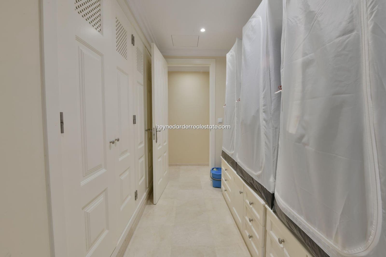 4 bedroom Villa for sale in Puerto de Andratx with pool garage - € 3,900,000 (Ref: 9420217)