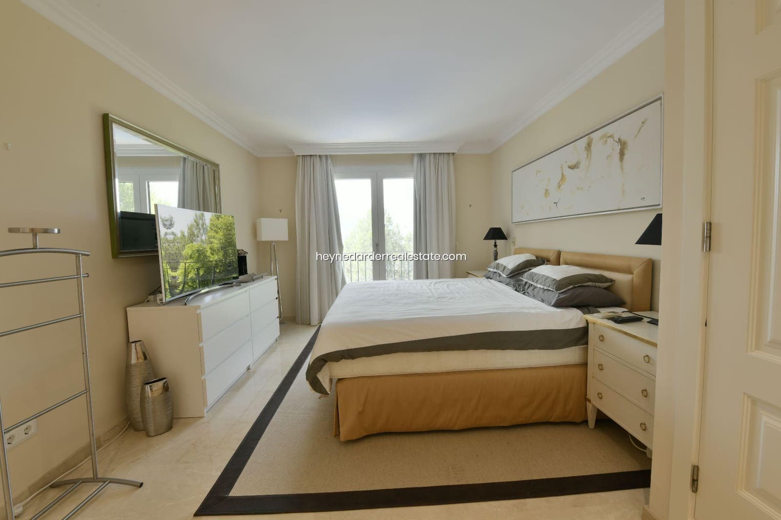 4 bedroom Villa for sale in Puerto de Andratx with pool garage - € 3,900,000 (Ref: 9420217)