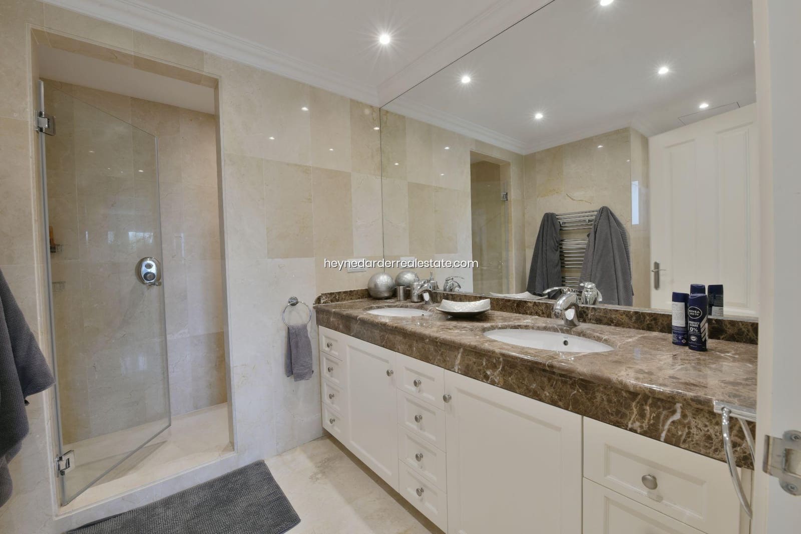 4 bedroom Villa for sale in Puerto de Andratx with pool garage - € 3,900,000 (Ref: 9420217)