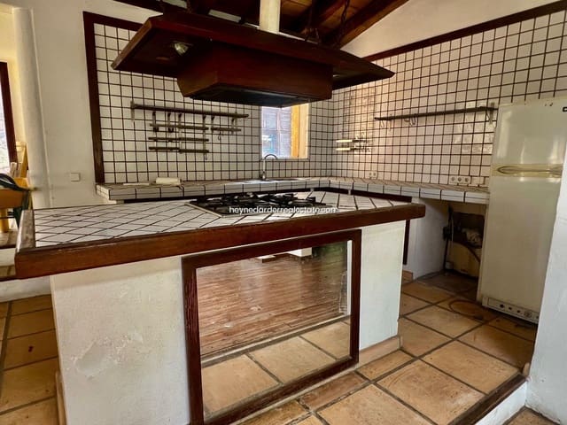 2 soveværelse Finca/Landehus til salg i Andratx med swimmingpool garage - € 1.100.000 (Ref: 9420218)