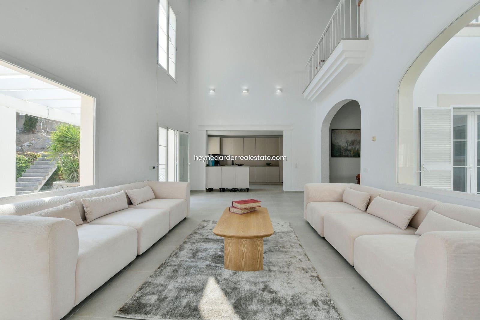 5 bedroom Villa for sale in Santa Ponsa with pool garage - € 2,750,000 (Ref: 9420219)