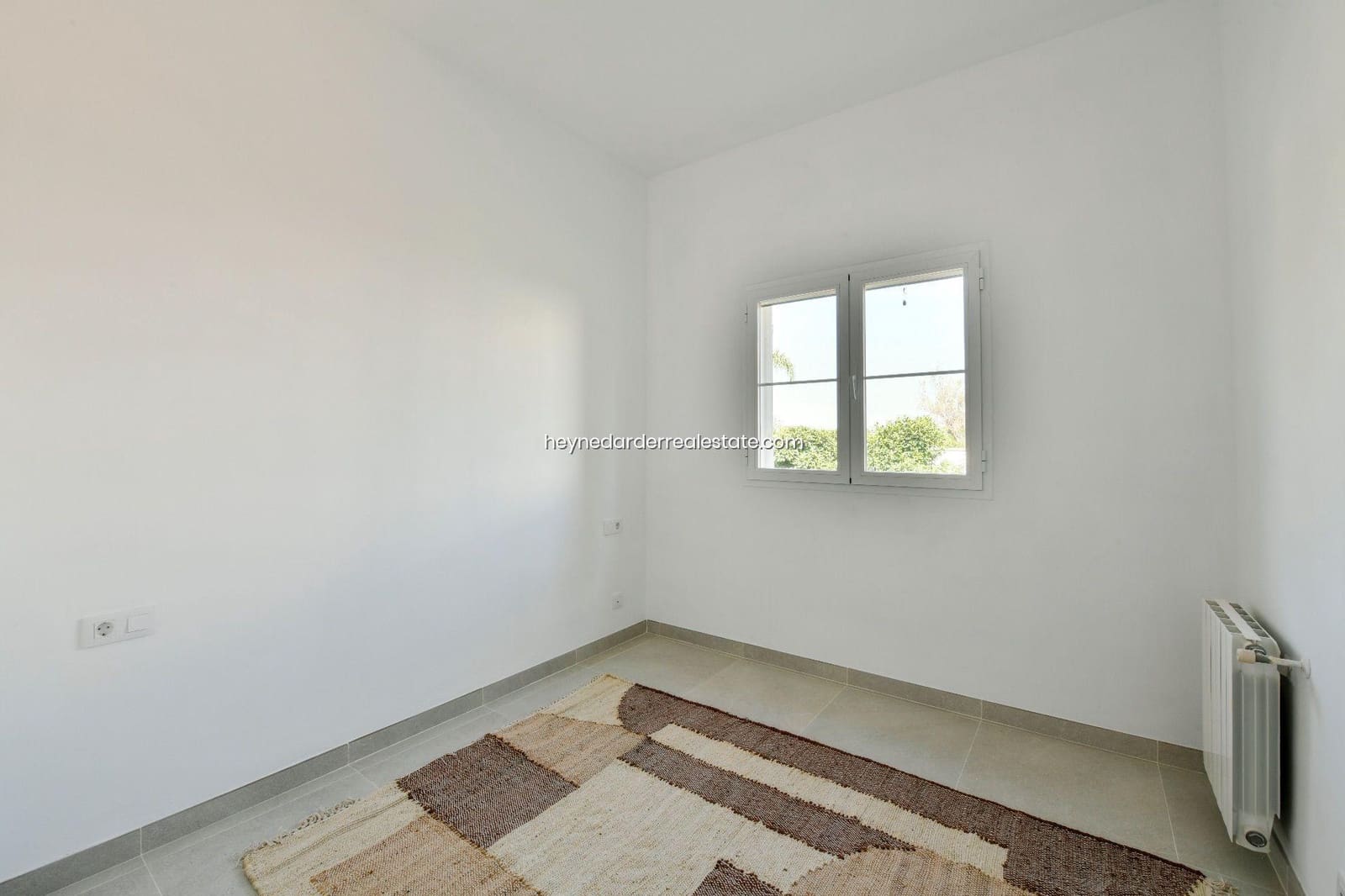 5 bedroom Villa for sale in Santa Ponsa with pool garage - € 2,750,000 (Ref: 9420219)