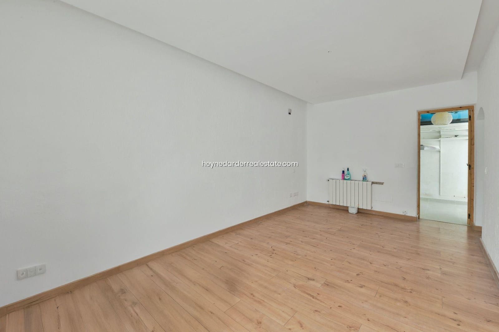 5 bedroom Villa for sale in Santa Ponsa with pool garage - € 2,750,000 (Ref: 9420219)