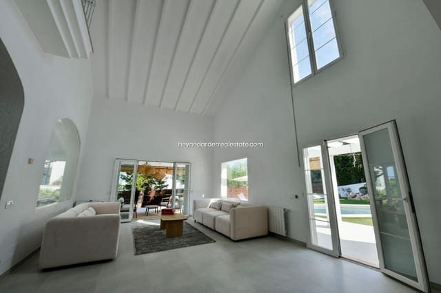 5 soverom Villa til salgs i Santa Ponsa, Calvià med svømmebasseng garasje - € 2 750 000 (Ref: 9420219)