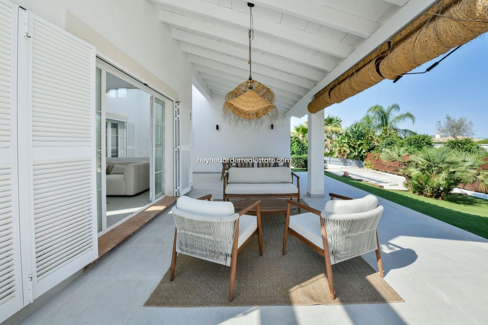 5 bedroom Villa for sale in Santa Ponsa with pool garage - € 2,750,000 (Ref: 9420219)