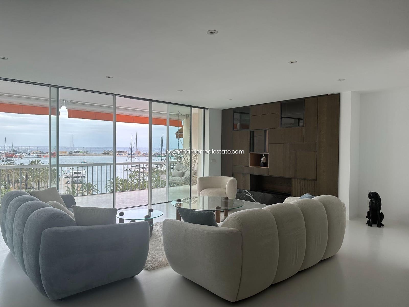 3 bedroom Apartment for sale in Palma de Mallorca with garage - € 1,950,000 (Ref: 9420221)