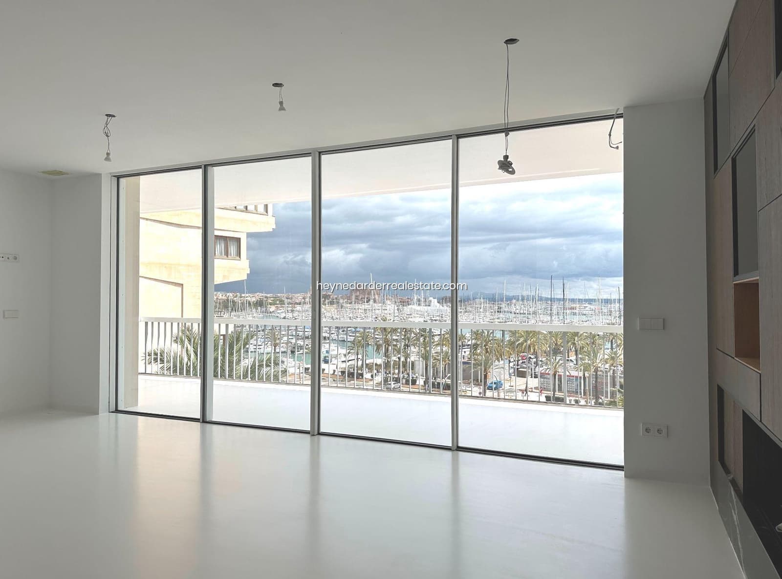 3 bedroom Apartment for sale in Palma de Mallorca with garage - € 1,950,000 (Ref: 9420221)