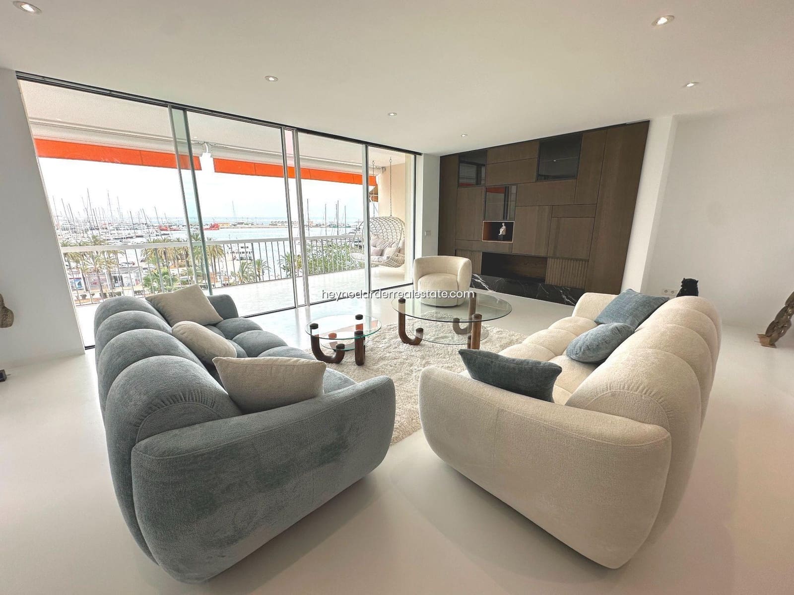 3 bedroom Apartment for sale in Palma de Mallorca with garage - € 1,950,000 (Ref: 9420221)