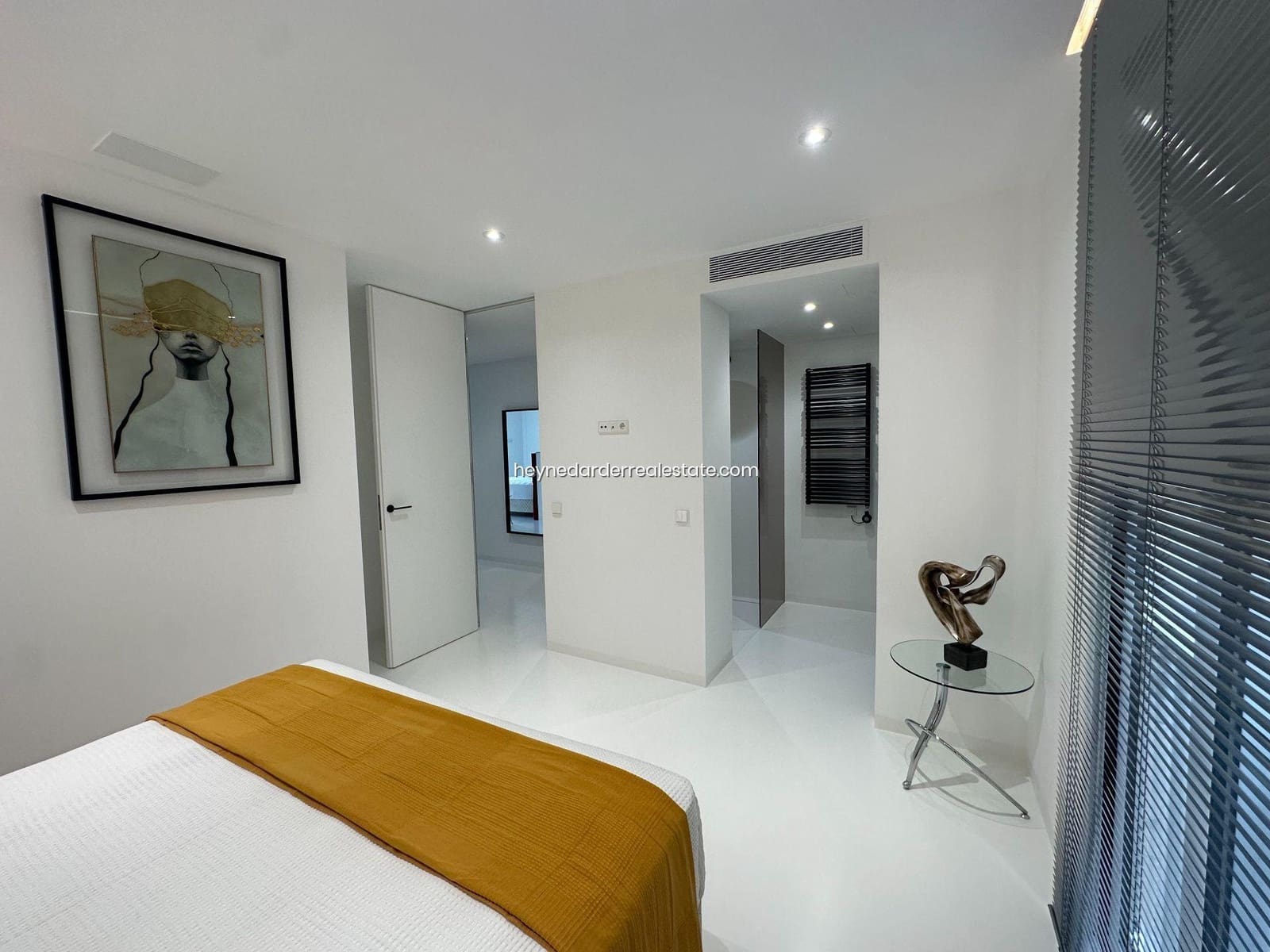 3 bedroom Apartment for sale in Palma de Mallorca with garage - € 1,950,000 (Ref: 9420221)