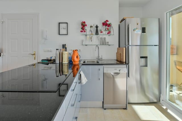 2 chambre Appartement à vendre à Puerto de Andratx, Andratx avec piscine garage - 1 390 000 € (Ref: 9420222)