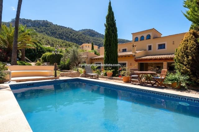 4 soveværelse Finca/Landehus til salg i Andratx med swimmingpool - € 1.650.000 (Ref: 9420226)