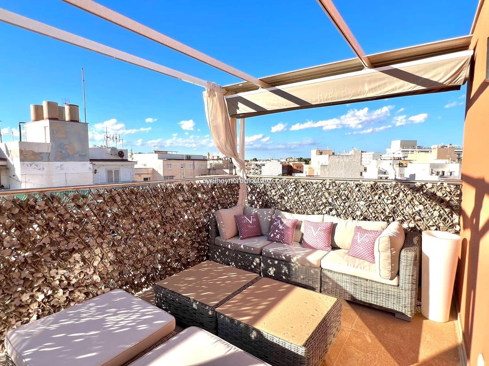 1 bedroom Penthouse for sale in Palma de Mallorca - € 470,000 (Ref: 9420227)