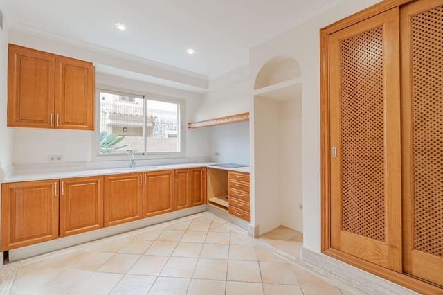 3 soveværelse Villa til salg i Capdepera med swimmingpool garage - € 890.000 (Ref: 9420230)