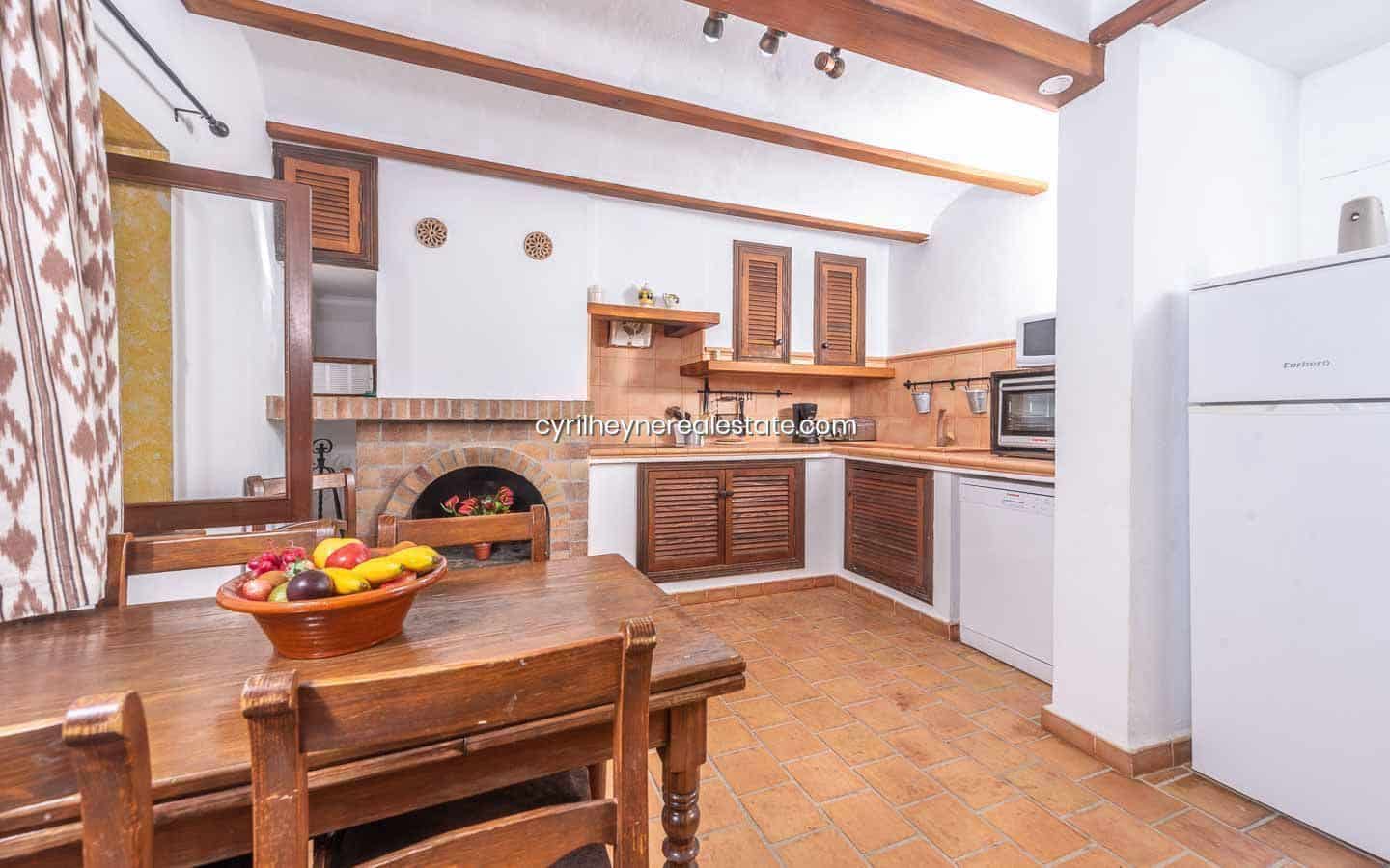 3 chambre Finca/Maison de Campagne à vendre à Manacor avec piscine garage - 900 000 € (Ref: 9420232)
