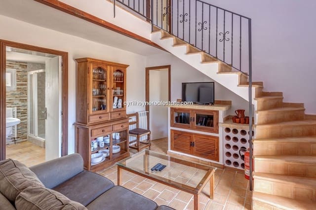 3 bedroom Finca/Country House for sale in Manacor with pool garage - € 900,000 (Ref: 9420232)