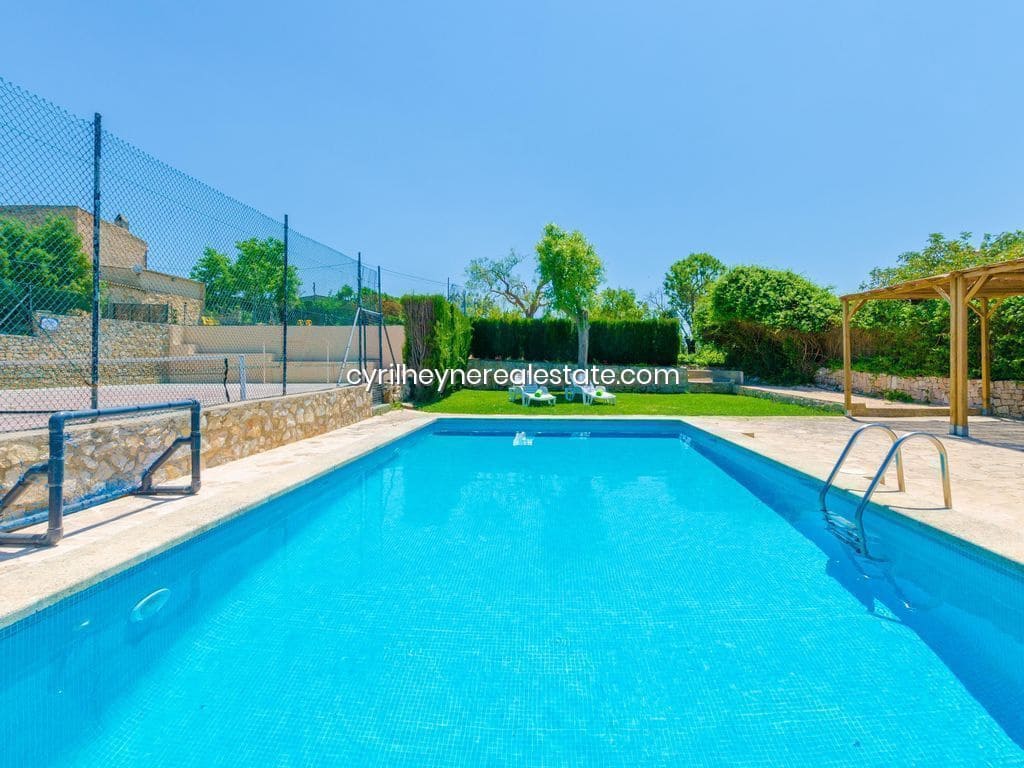 3 chambre Finca/Maison de Campagne à vendre à Manacor avec piscine garage - 900 000 € (Ref: 9420232)