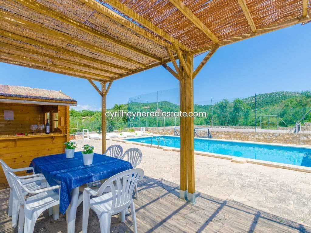 3 chambre Finca/Maison de Campagne à vendre à Manacor avec piscine garage - 900 000 € (Ref: 9420232)