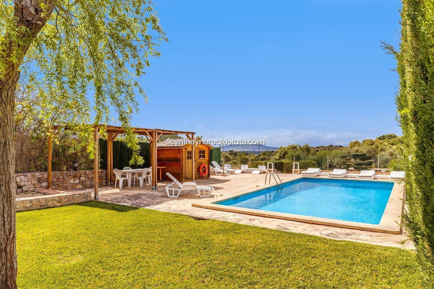 3 chambre Finca/Maison de Campagne à vendre à Manacor avec piscine garage - 900 000 € (Ref: 9420232)
