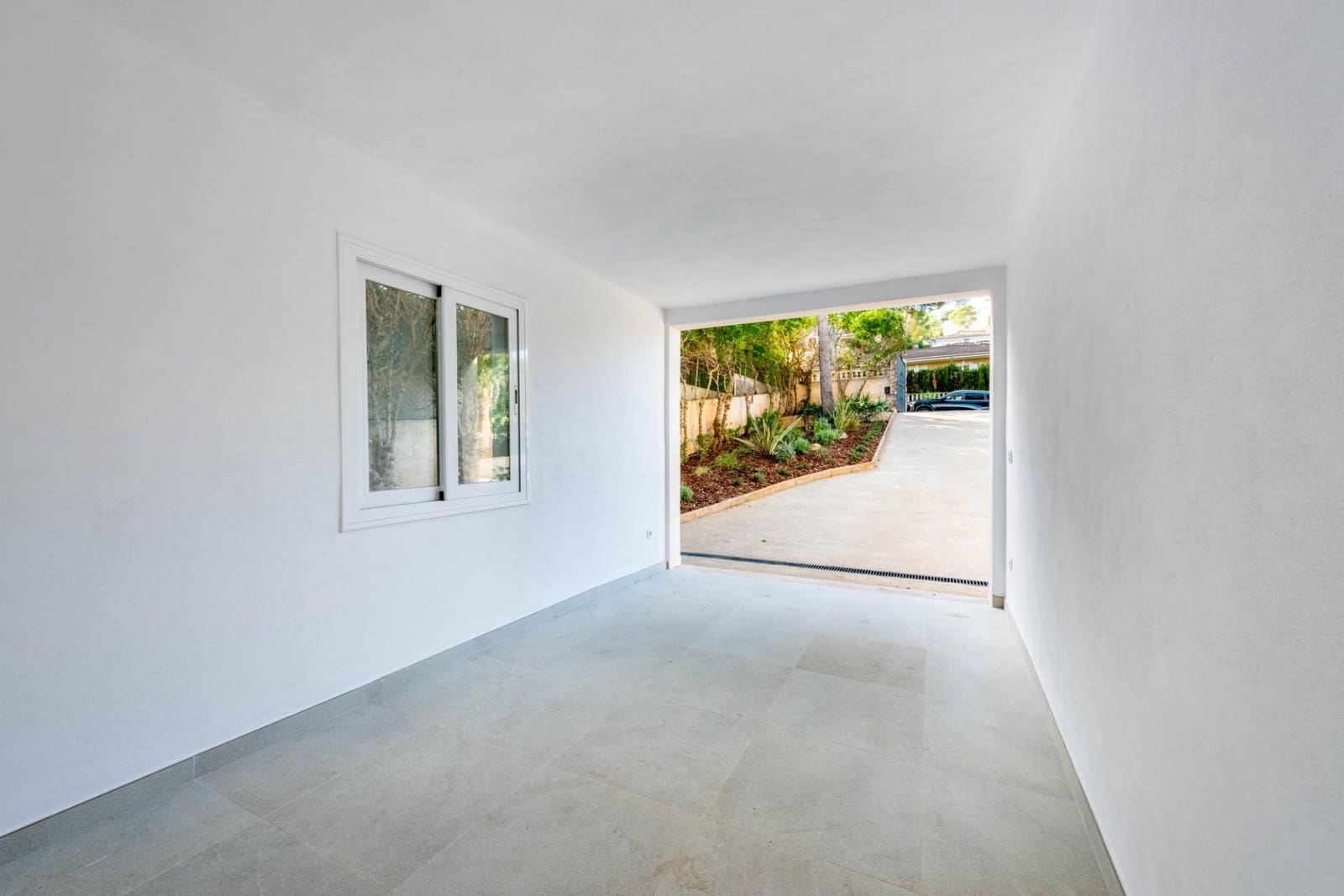 4 soverom Villa til salgs i Santa Ponsa med svømmebasseng garasje - € 2 950 000 (Ref: 9420234)