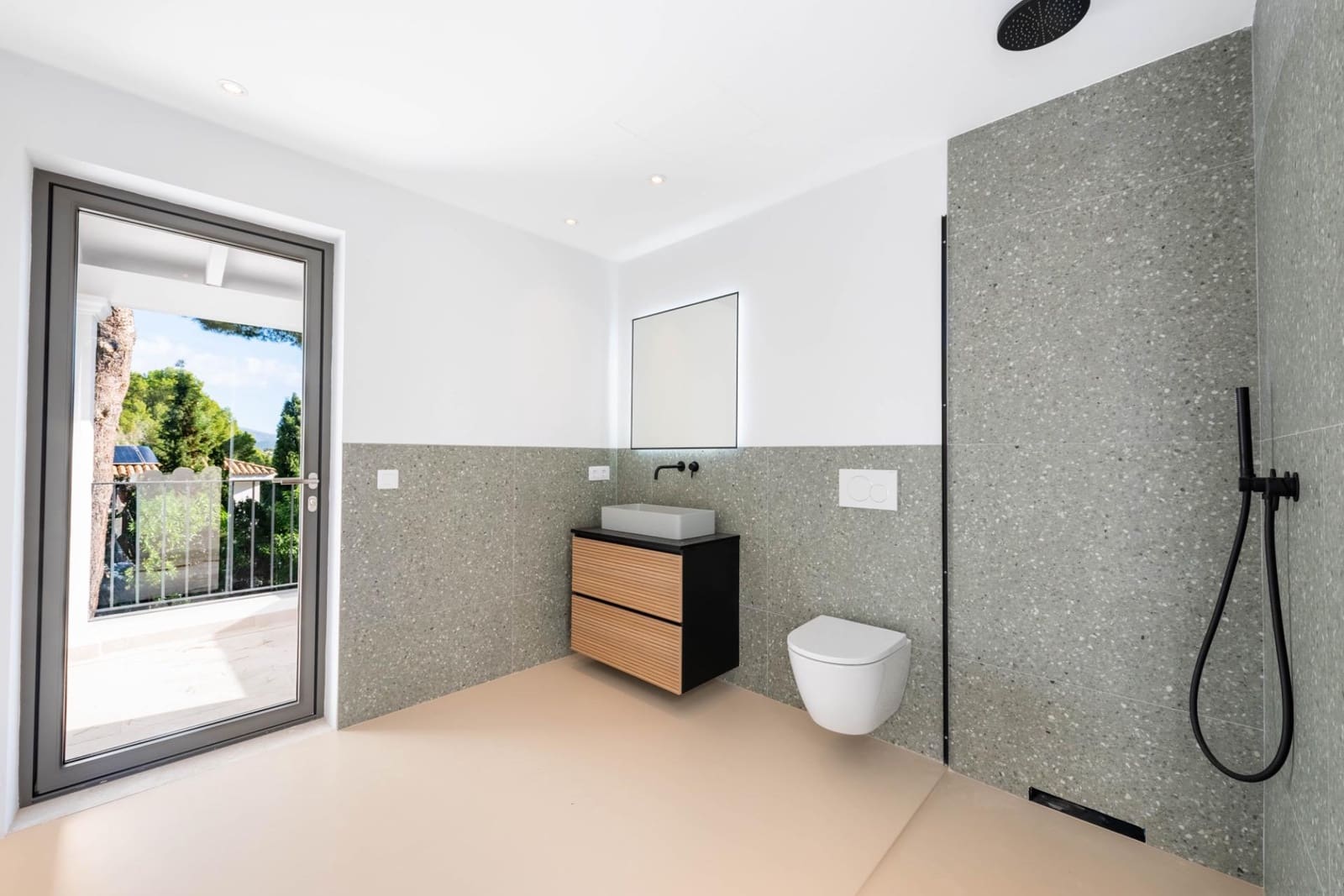 4 soverom Villa til salgs i Santa Ponsa med svømmebasseng garasje - € 2 950 000 (Ref: 9420234)