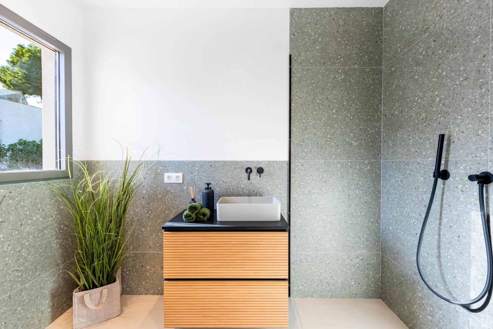 4 soverom Villa til salgs i Santa Ponsa med svømmebasseng garasje - € 2 950 000 (Ref: 9420234)