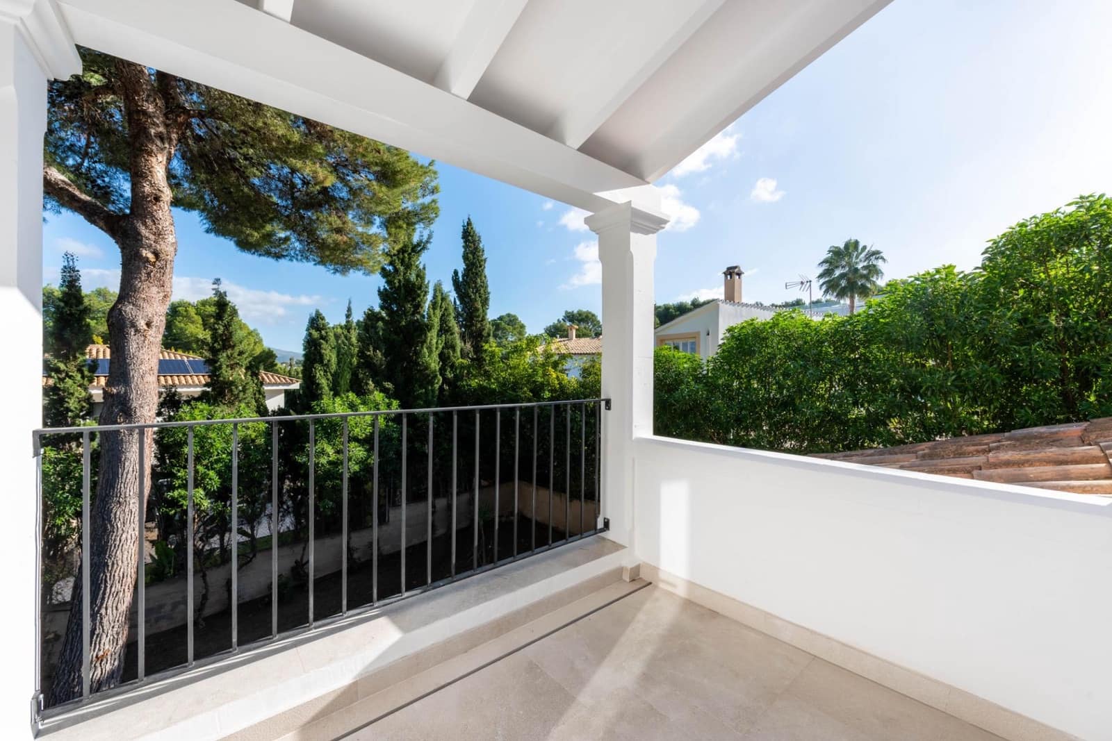 4 soverom Villa til salgs i Santa Ponsa med svømmebasseng garasje - € 2 950 000 (Ref: 9420234)