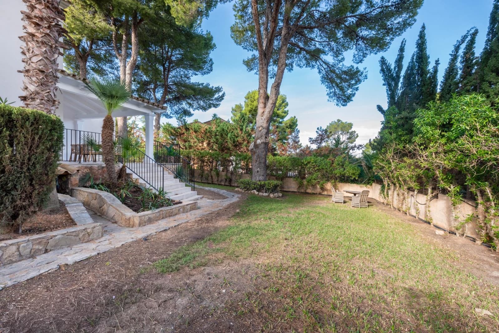 4 soverom Villa til salgs i Santa Ponsa med svømmebasseng garasje - € 2 950 000 (Ref: 9420234)