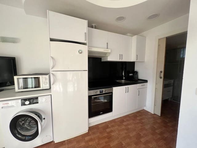 1 soveværelse Strandlejlighed til leje i Santa Ponsa, Calvià - € 1.100 (Ref: 9420235)