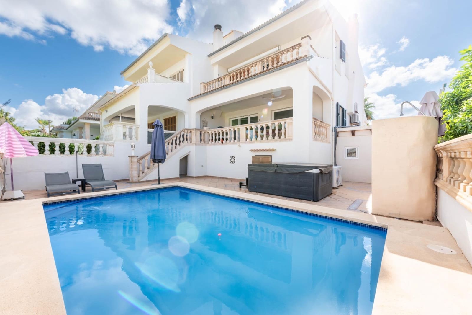 3 slaapkamer Rijtjeshuis te koop in Sa Torre (Llucmajor) met zwembad - € 855.000 (Ref: 9420239)