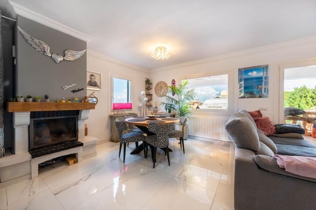 3 quarto Moradia em Banda para venda em Sa Torre (Llucmajor), Llucmajor com piscina - 855 000 € (Ref: 9420239)