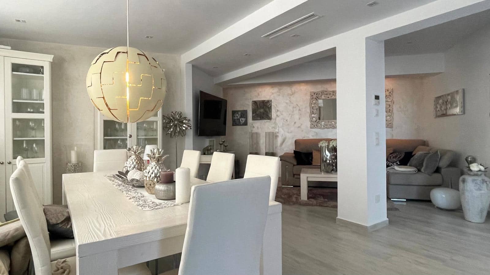 1 bedroom Penthouse for sale in Palma de Mallorca - € 460,000 (Ref: 9420241)