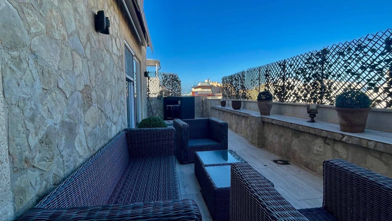 1 bedroom Penthouse for sale in Palma de Mallorca - € 460,000 (Ref: 9420241)