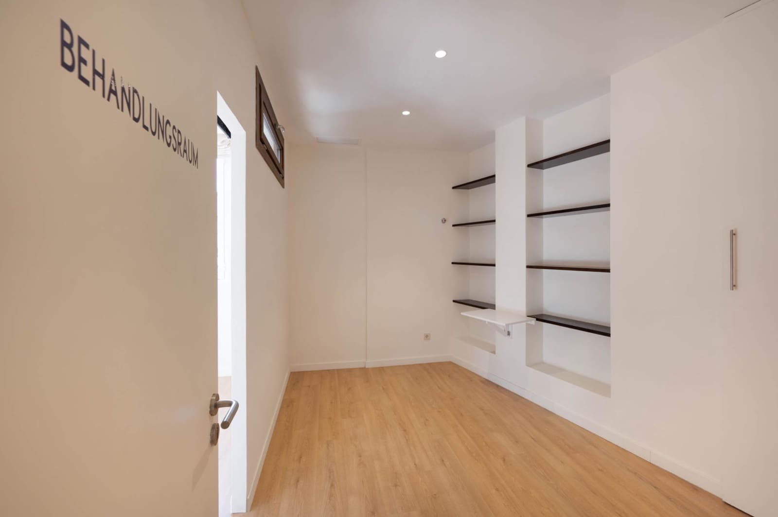 Commercieel te koop in Calvia met garage - € 495.000 (Ref: 9427328)